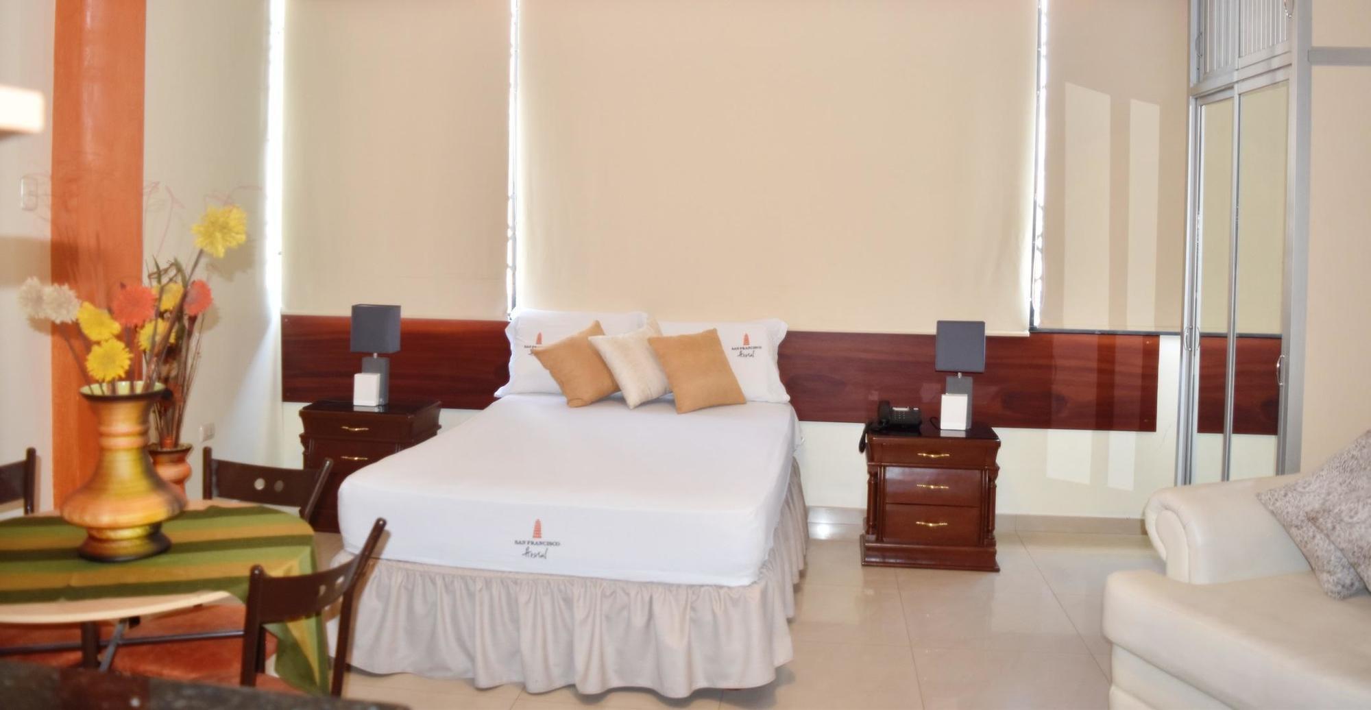 San Francisco Apart Hotel Guayaquil Exteriér fotografie